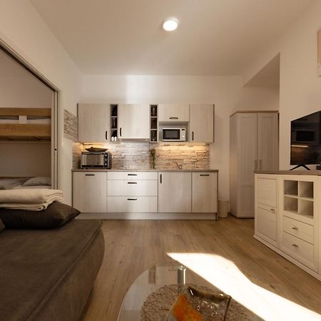 Apartmaji "La Vie Est Belle" Краньска Гора Экстерьер фото